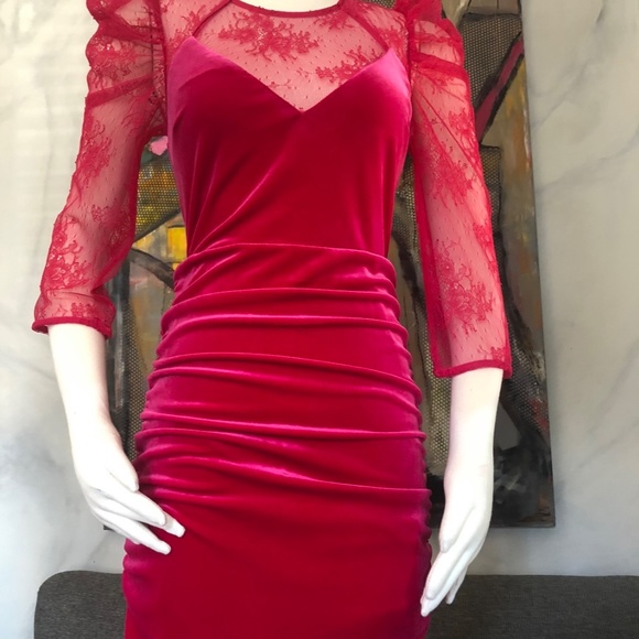 Hot Pink Beauty - Picture 3 of 9